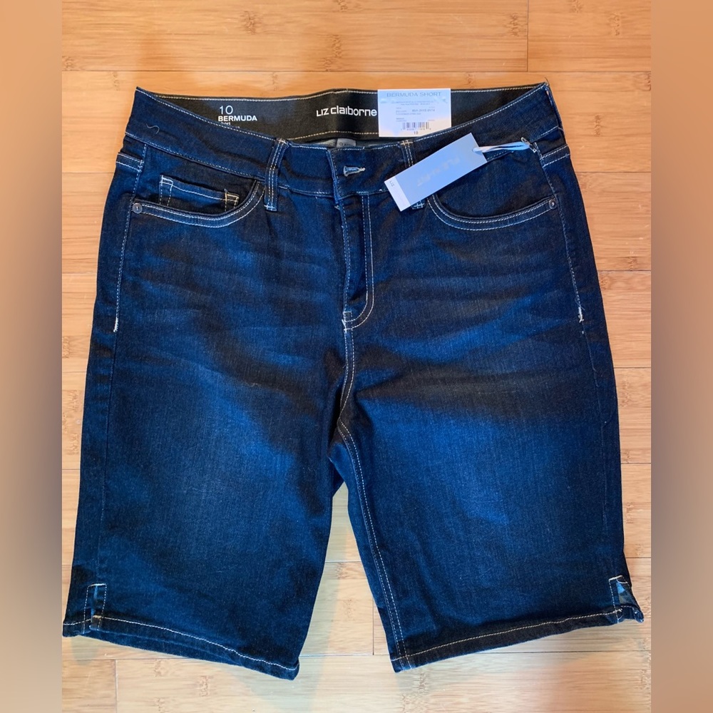 Liz Claiborne Bermuda short